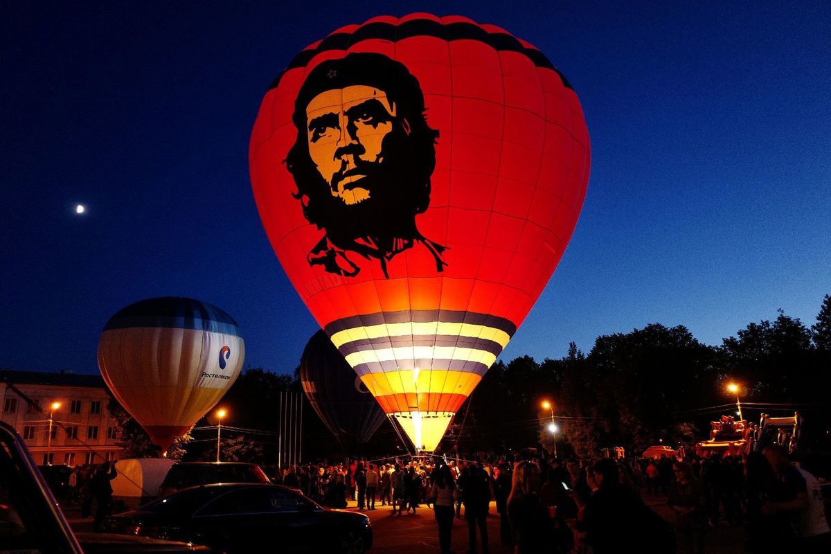 teplovzdušný balón, Che Guevara, rusko