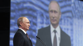 Putin: Nového prezidenta USA budeme posudzovať podľa skutkov