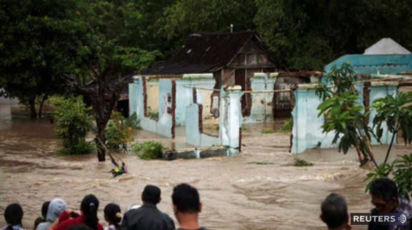 Indonézia, Jáva, záplavy