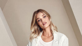 Štyri pravidlá, ako sa obliecť do práce v horúcom lete