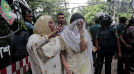 Moslimskí militanti na Filipínach zajali v kostole rukojemníkov