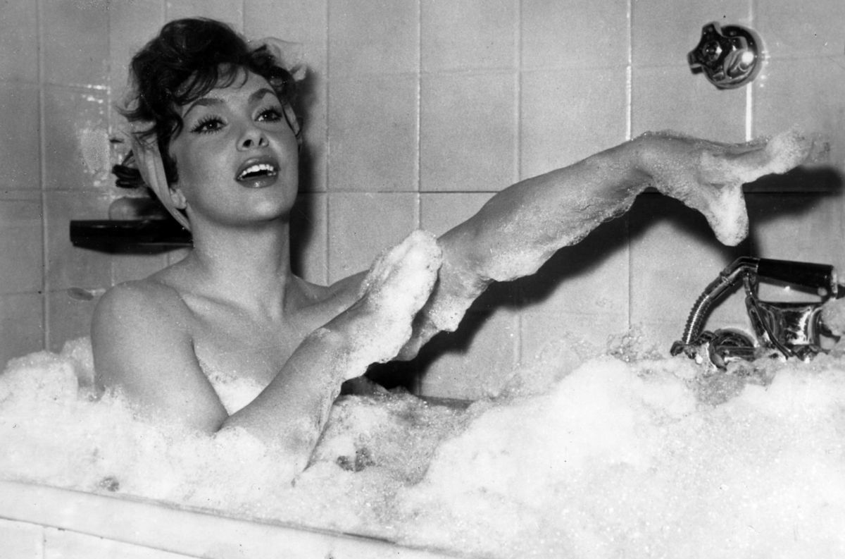 Rok 1957 - Gina Lollobrigida vo filme...