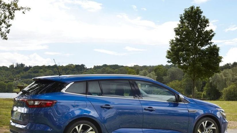 Chýbať nebude ani ostrá verzia GT s riadenou...