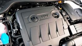 Dieselom sa v EÚ nedarí. Padli o ďalších 17 %