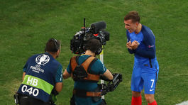 Majstri sveta cestujú domov. Francúzov posunul do finále Griezmann