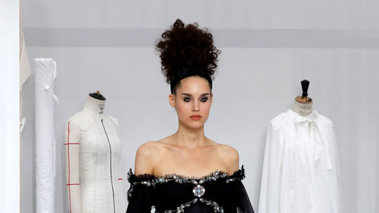 Chanel Haute Couture - jeseň-zima 2016/2017 -...