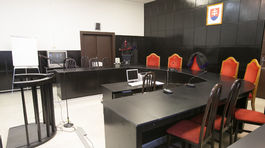 Obvineného piťovca vzal sudca do väzby