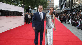 Alicia Vikander a jej kolega Matt Damon
