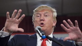 Trump odmietol väzby na Rusko v súvislosti s krádežou e-mailov demokratom