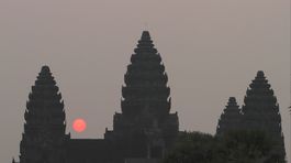 Kambodži došla trpezlivosť: Do Angkor Vat už nevhodne oblečených nepustí