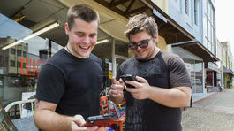 Pokémoni striehnu v uliciach