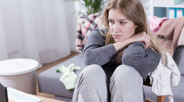 Zasa si bez nálady? Ako bojovať s partnerovou depresiou