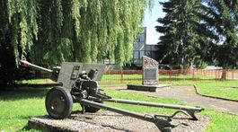 V Cerove vyčíňali fašisti i gardisti. Boje zanechali stovky mŕtvych