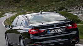 BMW 740e iPerformance - 2016