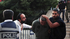 Samson: Puč je problémom skôr pre Európsku úniu ako pre NATO