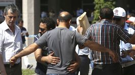 Erdogan a jemu verní generáli si protirečia