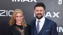 Katee Sackhoff a Karl Urban