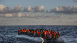 Zážitok, vôbec nie dovolenkový: More vyplavilo čln s africkými migrantmi