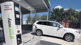 Väčšie budovy budú musieť mať povinne nabíjačky pre elektromobily