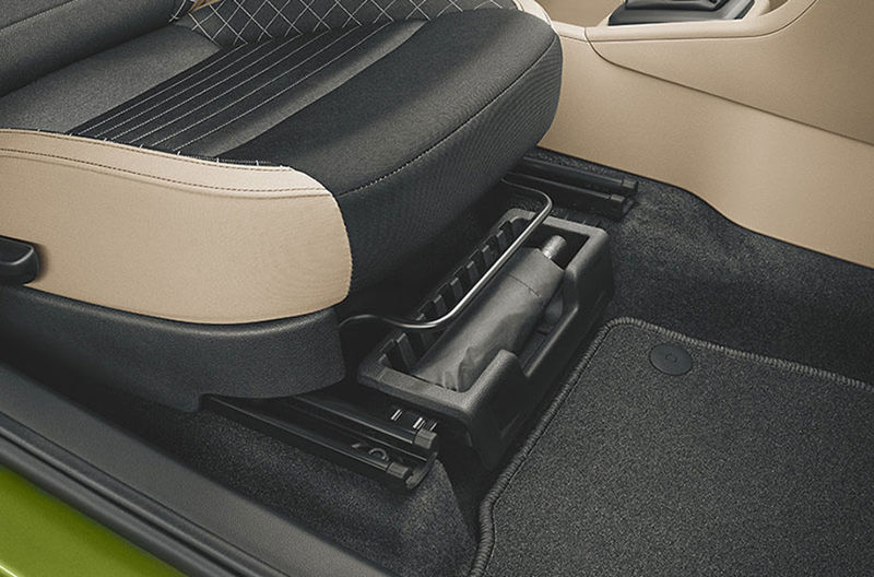 Interiér priniesol modernejšie autorádiá a...