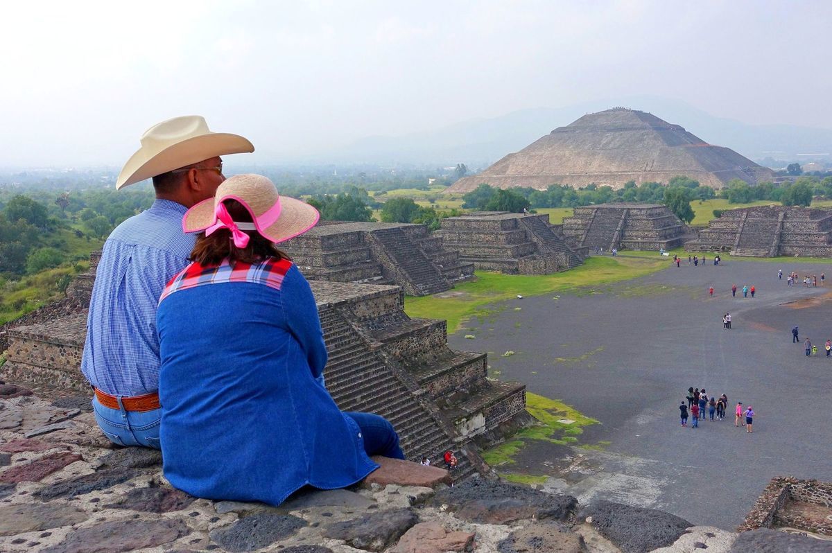 Mexiko, Teotihuacan, pyramídy, Aztékovia,