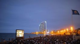 Dovolenkári o rizikách vedia, more však láka