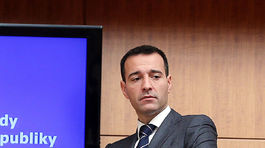 Drucker posúva štátne nemocnice k akciovkám