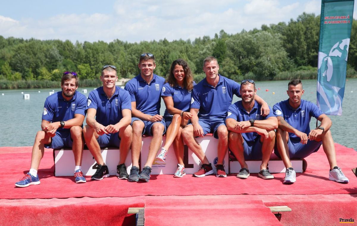 Kompletná sedmička rýchlostných kanoistov pre...