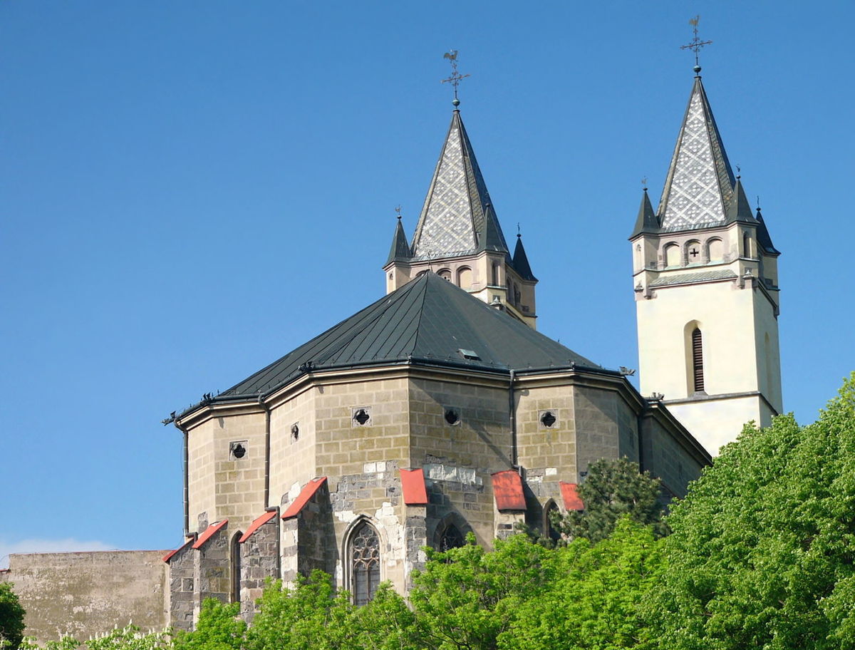 Kláštor V Hronskom Beňadiku.
