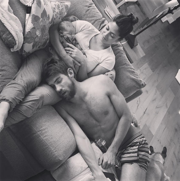 Modelka Nicole Johnson so svojím synčekom...