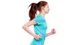 Týchto päť kúskov by ste pri športe nikdy nemali nosiť! 