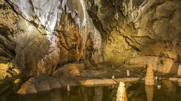 Belianska jaskyňa, kvaple, stalagmity, stalaktity, stalagnáty
