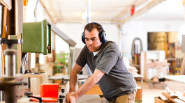 Nezamestnanosť v septembri klesla na 6,42 %