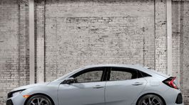 Honda Civic Hatchback - 2016