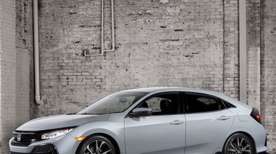 Honda Civic Hatchback - 2016