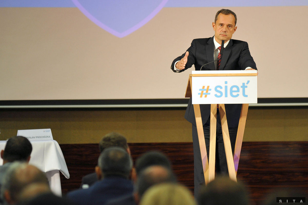 Radoslav Procházka až na sneme oznámil, že...