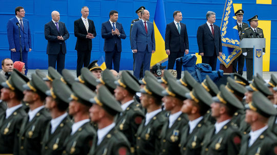 Ukrajinský prezident Petro Porošenko v...