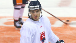 Jaroš má na dosah premiéru v NHL. Ottawa ho povolala do prvého tímu