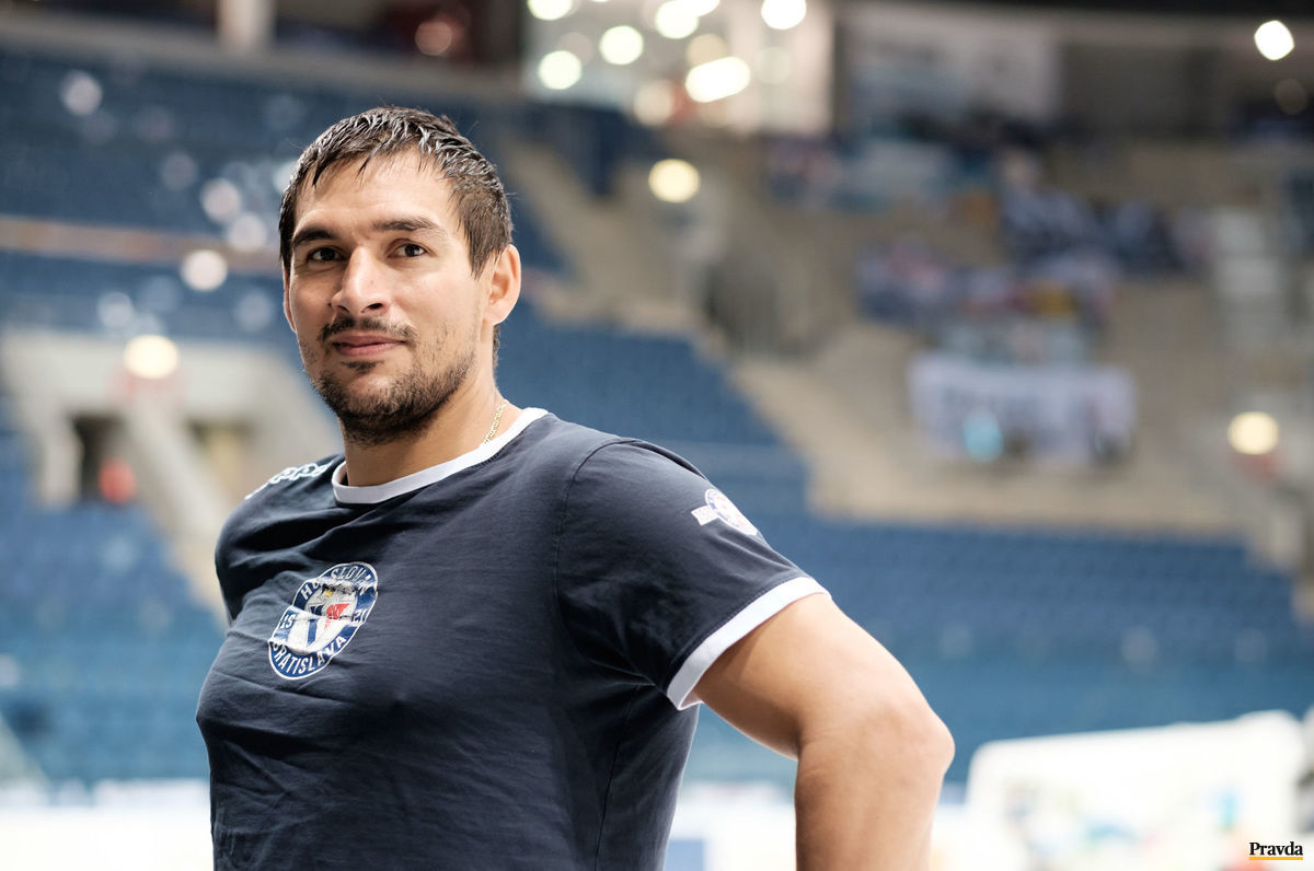 Jonathan Cheechoo.