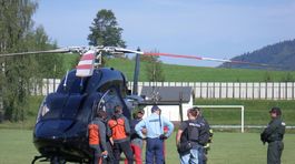 Pád záchranárskeho vrtuľníka, banská bystrica, vrtuľník, helikoptéra, polícia,