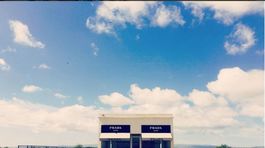 Podivné veci na nepravdepodobných miestach: Nemecké trópy či púštna Prada