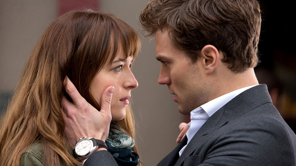 Dakota Johnson a Jamie Dornan v snímke...