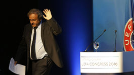 Obeť sprisahania? Platinimu vypršal trest, zvažuje svoje možnosti