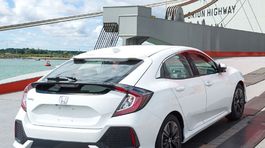 Honda Civic Hatchback - 2016
