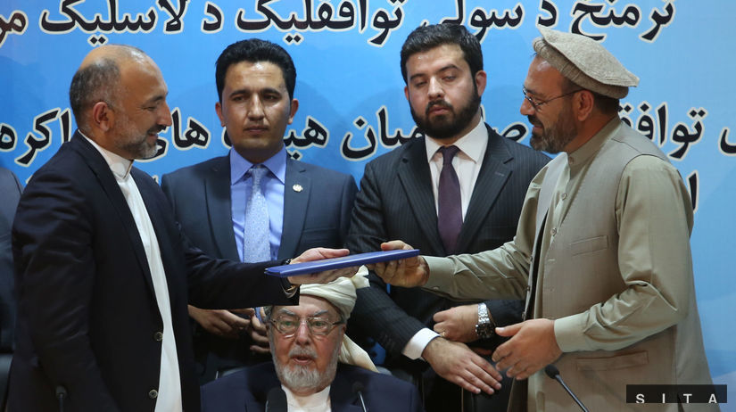 Afghanistán, Amin Karim, Gulbuddin Hekmatyar