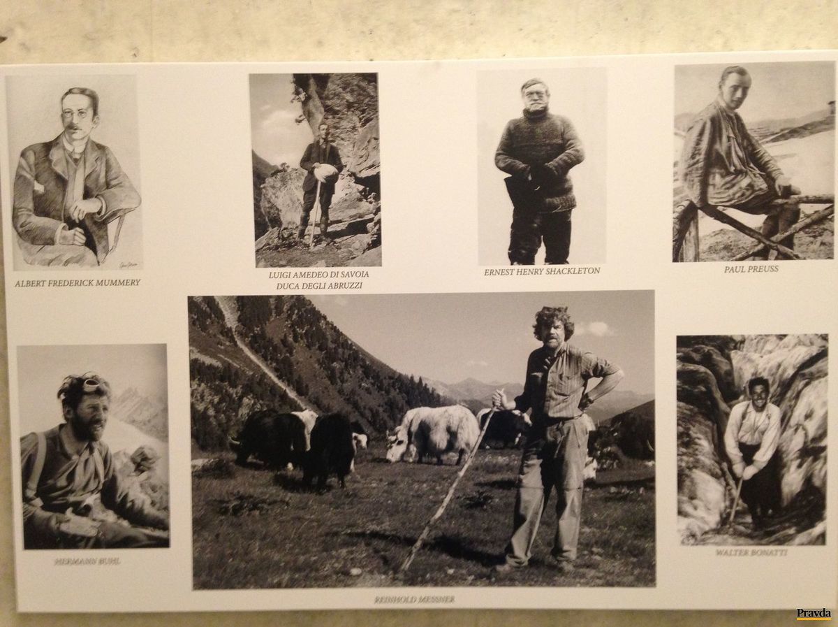 Messner (dolu v strede) a iné horolezecké...