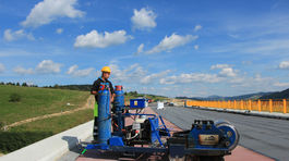 Diaľnica D3 uviazla pri Kysuckom Novom Meste