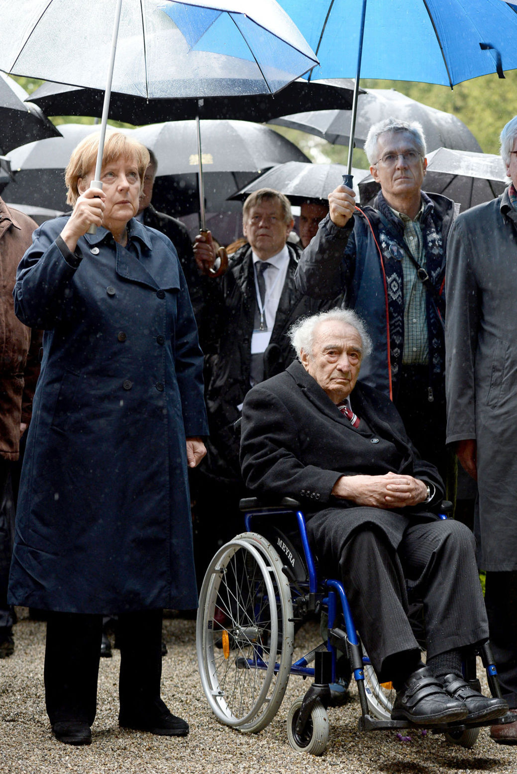 Na snímke z mája 2015 sa Max Mannheimer (na...