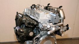 Nissan HCCI: Revolučný motor sa blíži. Je to diesel na benzín!