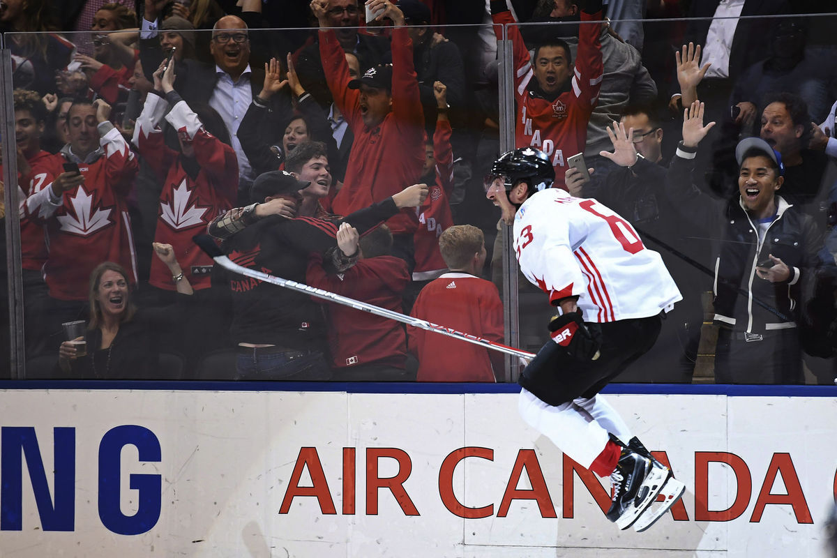 Kanadský hrdina. Brad Marchand v závere...